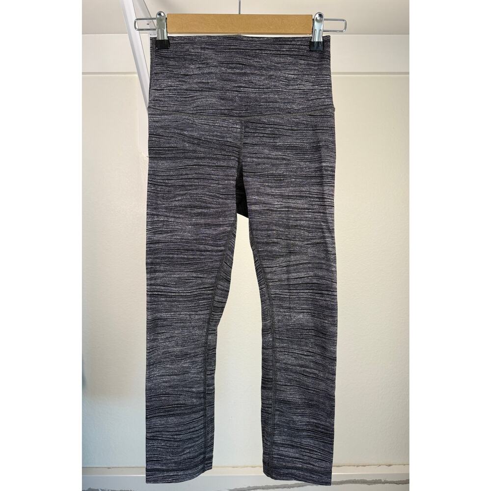 Lululemon Athletica Women's 21" Crop Wunder Under Leggings Pant Heathered Gray 4